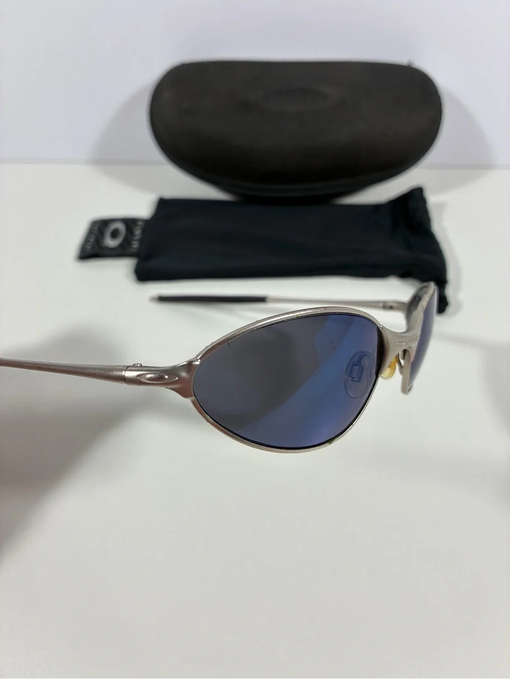 Oakley vintage y2k